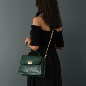 Luxury Genuine Leather Green Handbag for Women – Crocodile-Embossed Top Handle Purse with Gold Lock Closure