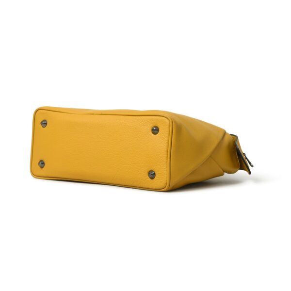 Mustard Yellow Leather Tote Handbag for Women – Elegant, Spacious & Durable Everyday Shoulder Bag - Image 2